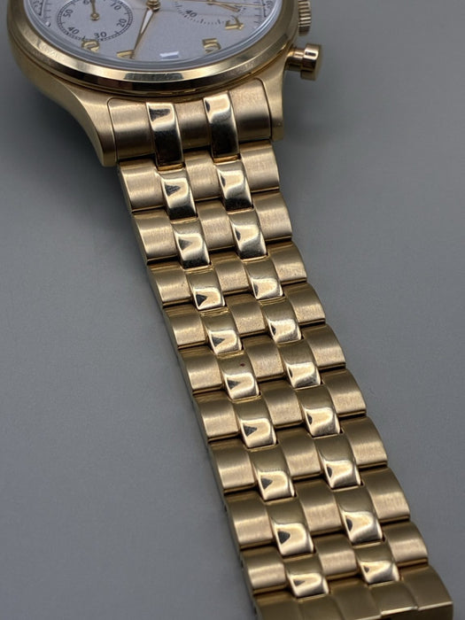 Bulova Classic Chronograph Mecca-Quartz Gold Plated