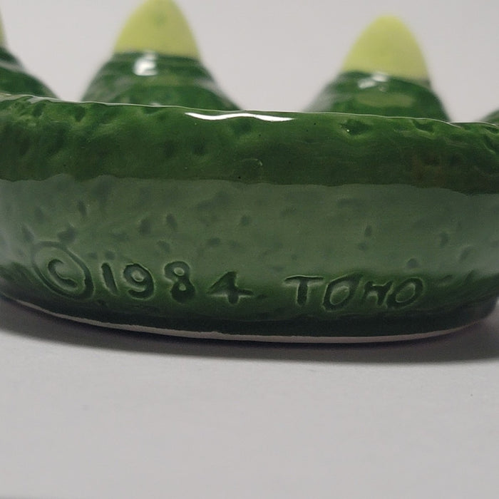"Glows in the dark" Vintage Godzilla hand ashtray Ceramic ashtray Miscellaneous goods Small item holder Goods / GODZILLA